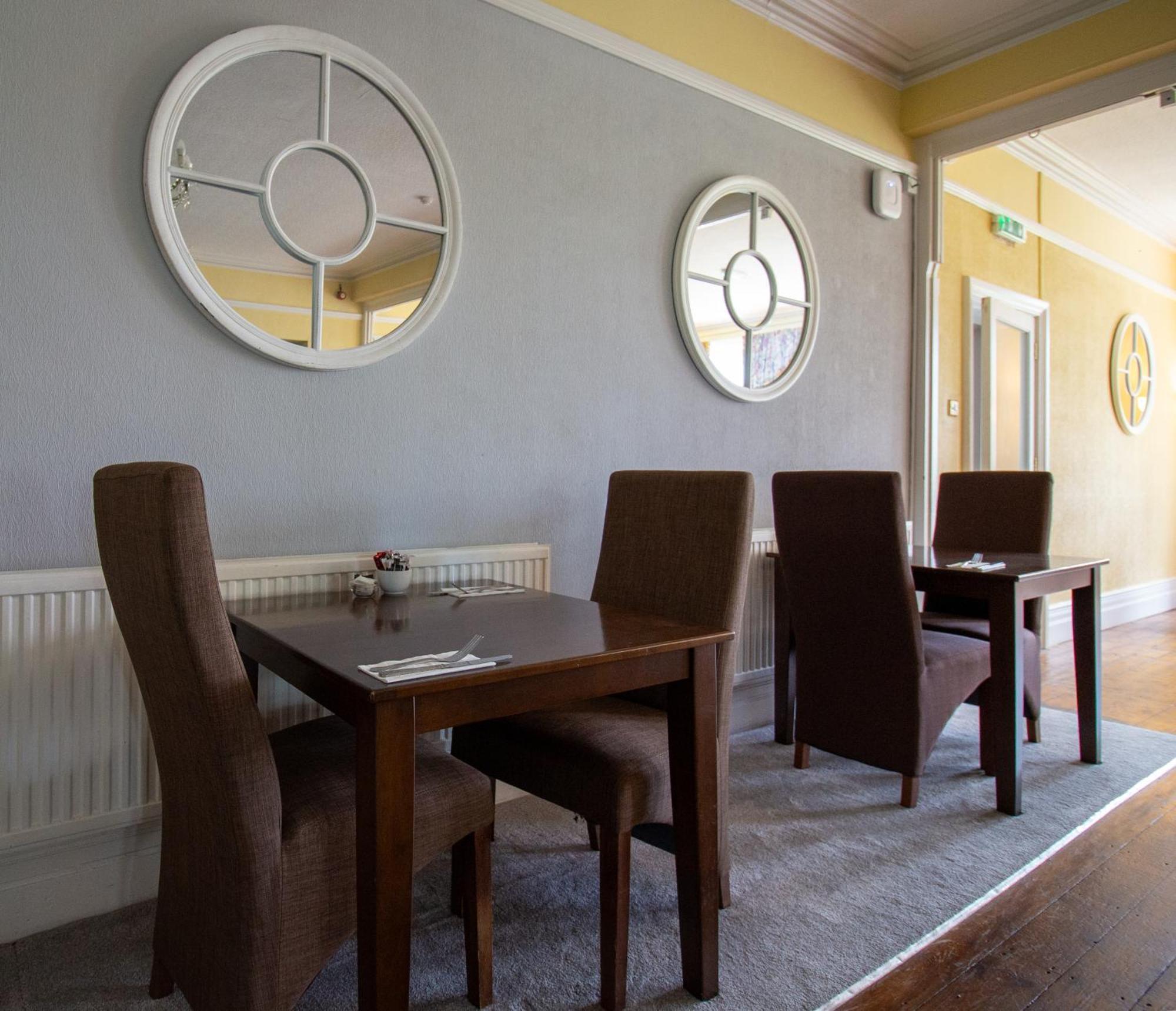 Newton House Hotel Alstonfield ภายนอก รูปภาพ