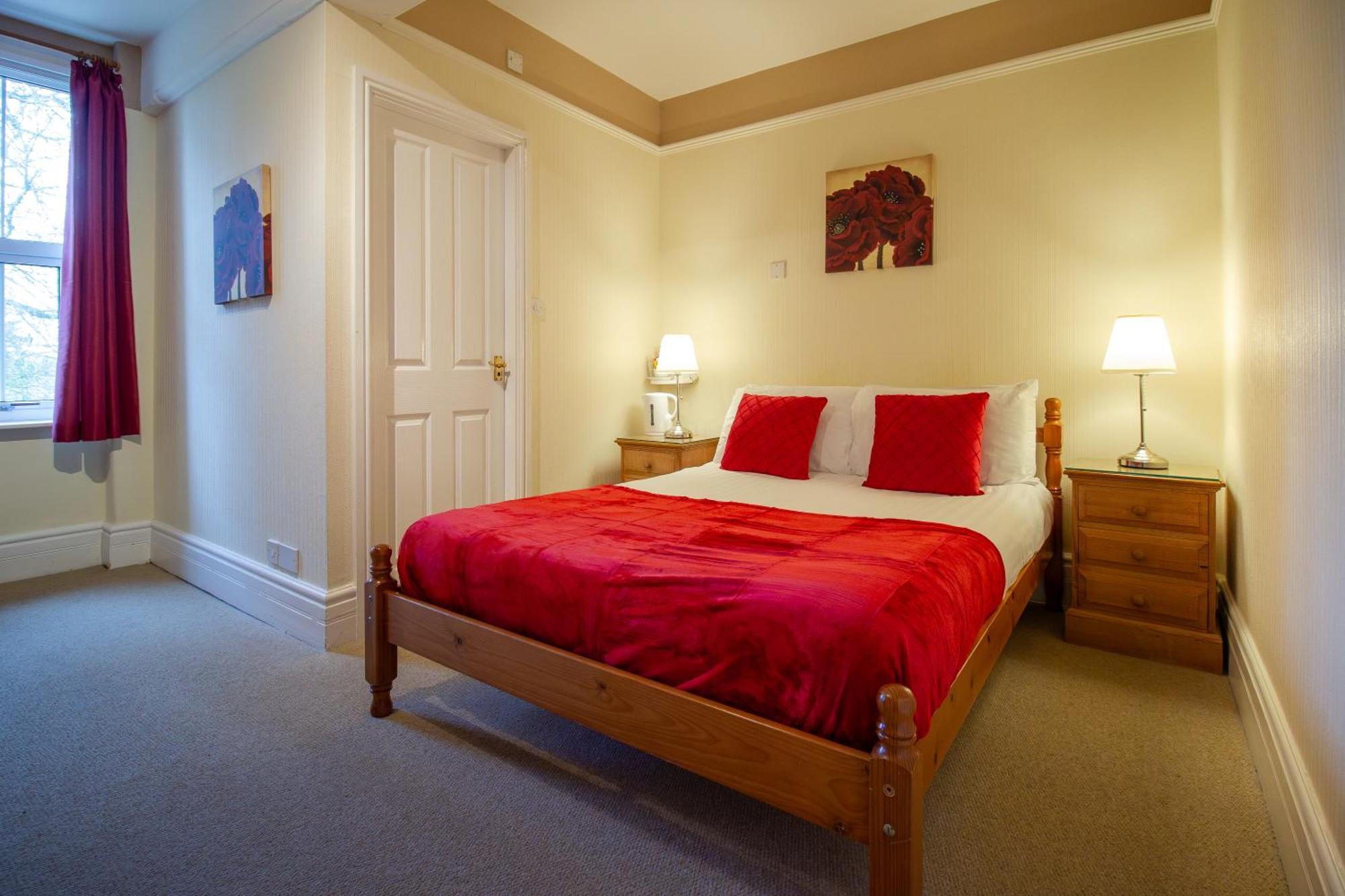 Newton House Hotel Alstonfield ภายนอก รูปภาพ